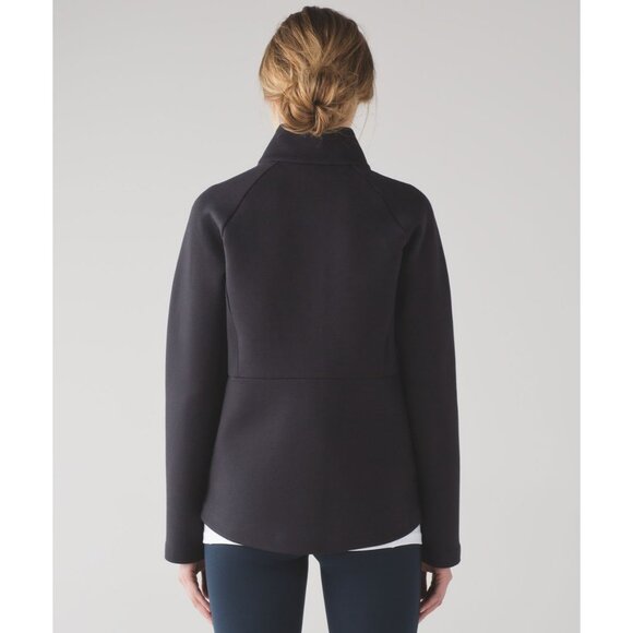 Lululemon Going Places Short Zip Up Jacket Washed Black Size 10 EUC - Picture 2 of 10